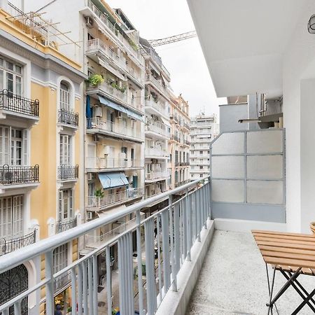 Nat'S Place An Exquisite Home Next To Metro Thessaloniki Buitenkant foto